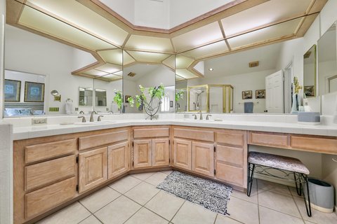 39 Blue River Drive, Palm Desert, CA 92211 photo 4