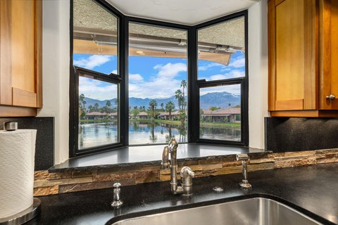 457 Sunningdale Drive, Rancho Mirage, CA 92270 photo 11