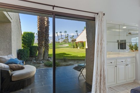 105 Racquet Club Drive S, Rancho Mirage, CA 92270 photo 17
