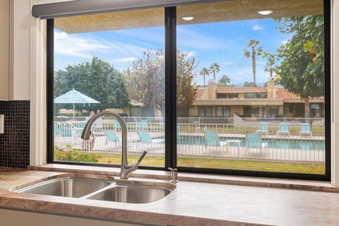 6733 Harwood Circle, Palm Springs, CA 92264 photo 5