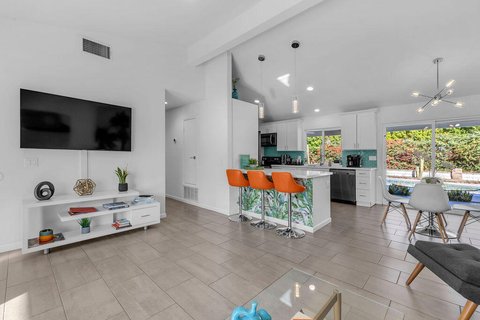 2304 E Bellamy Road, Palm Springs, CA 92262 photo 10