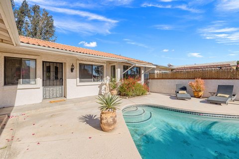 76896 California Drive, Palm Desert, CA 92211 photo 3