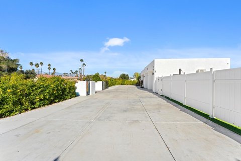 2150 N Farrell Drive, Palm Springs, CA 92262 photo 39