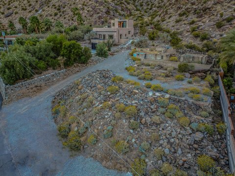 1821 W Crestview Drive, Palm Springs, CA 92264 photo 3