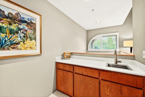 415 Village Square W, Palm Springs, CA 92262 photo 11