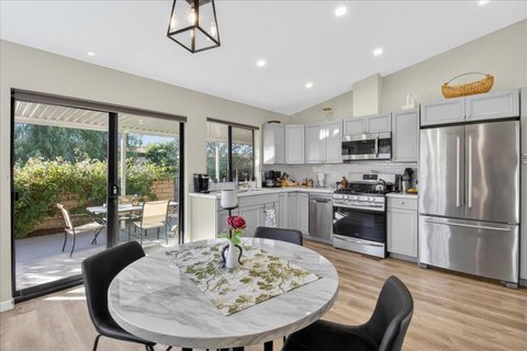 77823 Chandler Way, Palm Desert, CA 92211 photo 2
