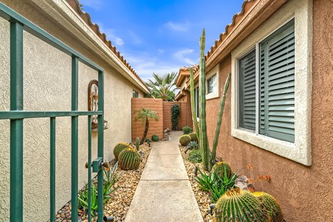 42675 Saladin Drive, Palm Desert, CA 92211 photo 5