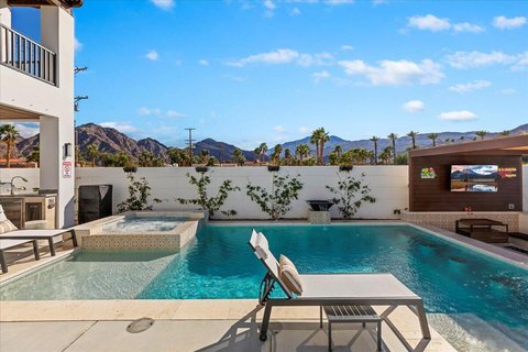 51120 Avenida Navarro, La Quinta, CA 92253 photo 10