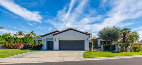 47320 VíA Koron, La Quinta, CA 92253 photo 2