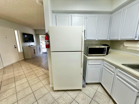 1679 Sunflower Court N, Palm Springs, CA 92262 photo 13