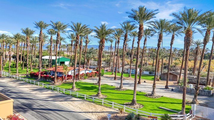 58200 Almonte Drive, La Quinta, CA 92253