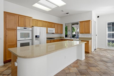 39314 Blossom Circle, Palm Desert, CA 92211 photo 17