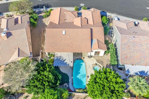 39314 Blossom Circle, Palm Desert, CA 92211 photo 2