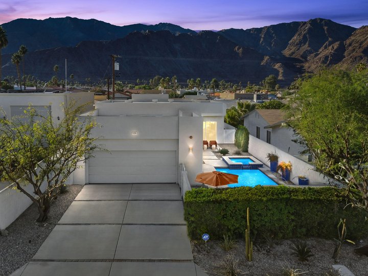 52085 Avenida Herrera, La Quinta, CA 92253