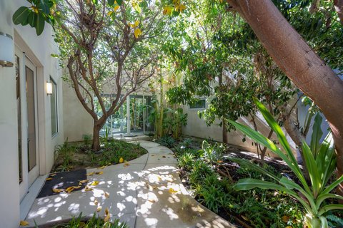 46370 Cameo Palms Drive, La Quinta, CA 92253 photo 19