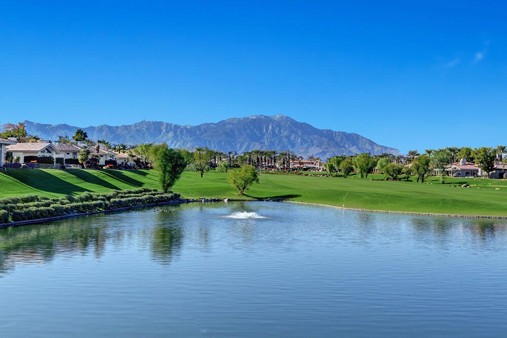 241 Arrowhead Drive, Palm Desert, CA 92211