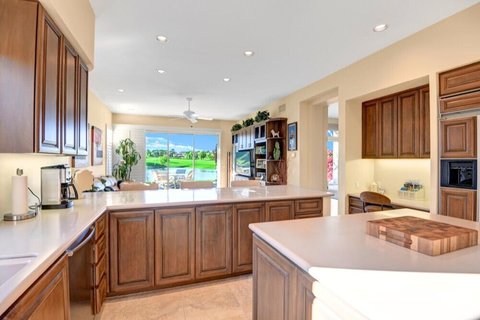 241 Arrowhead Drive, Palm Desert, CA 92211 photo 12