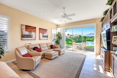 241 Arrowhead Drive, Palm Desert, CA 92211 photo 14