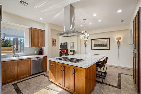 128 Desert W Drive, Rancho Mirage, CA 92270 photo 4