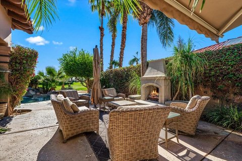 48130 Paso Tiempo Lane, La Quinta, CA 92253 photo 4