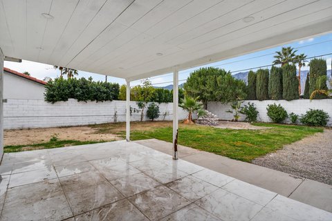 2251 N San Gorgonio Road, Palm Springs, CA 92262 photo 14