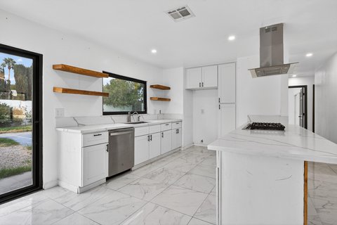 2251 N San Gorgonio Road, Palm Springs, CA 92262 photo 21