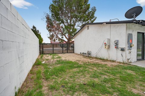 2251 N San Gorgonio Road, Palm Springs, CA 92262 photo 32