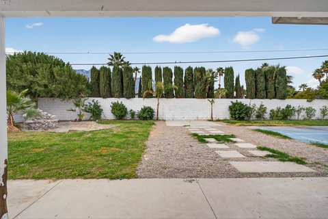 2251 N San Gorgonio Road, Palm Springs, CA 92262 photo 10