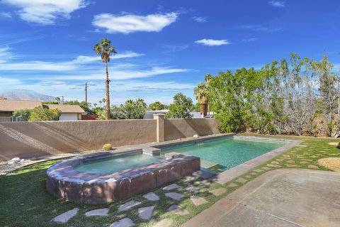 2990 N Biskra Road, Palm Springs, CA 92262 photo 2