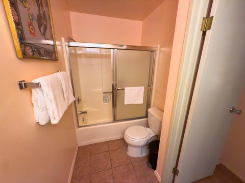 2809 N Los Felices Circle E, 115, Palm Springs, CA 92262 photo 5