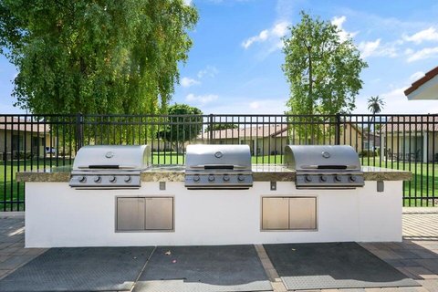 48304 Stewart Drive, J1-4, Indio, CA 92201 photo 14