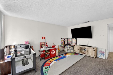 48304 Stewart Drive, J1-4, Indio, CA 92201 photo 19