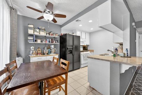 48304 Stewart Drive, J1-4, Indio, CA 92201 photo 46