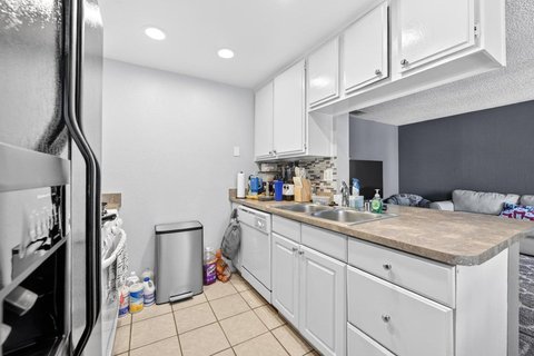 48304 Stewart Drive, J1-4, Indio, CA 92201 photo 47