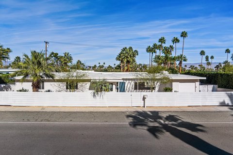 1022 E Mesquite Avenue, Palm Springs, CA 92264 photo 2