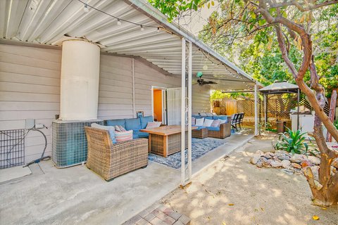 33 Diamond E Drive, Palm Desert, CA 92260 photo 22
