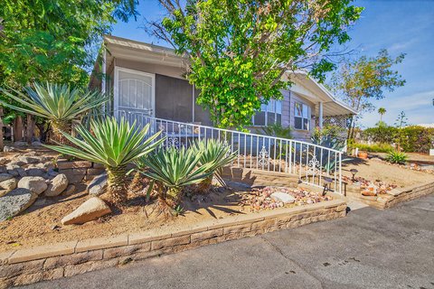 33 Diamond E Drive, Palm Desert, CA 92260 photo 4