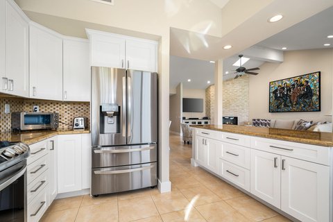 321 Bouquet Canyon Drive, Palm Desert, CA 92211 photo 12
