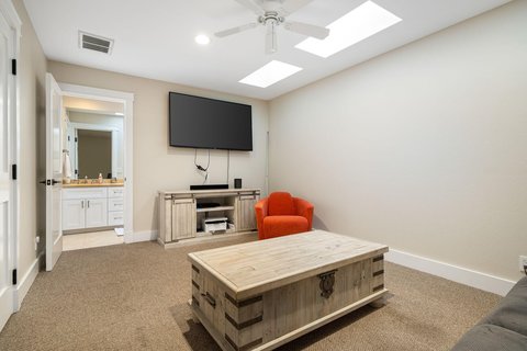 321 Bouquet Canyon Drive, Palm Desert, CA 92211 photo 15
