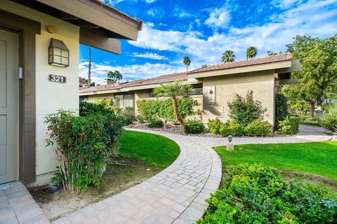 321 Bouquet Canyon Drive, Palm Desert, CA 92211 photo 3