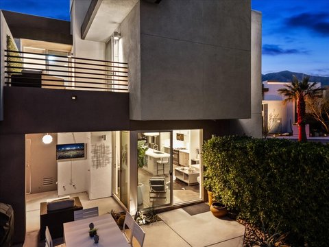 250 Enterprise Way, Palm Springs, CA 92262 photo 32