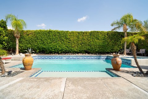 1598 Amelia Way, Palm Springs, CA 92262 photo 3