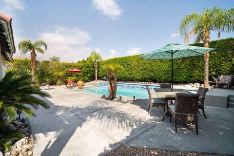 1598 Amelia Way, Palm Springs, CA 92262 photo 5