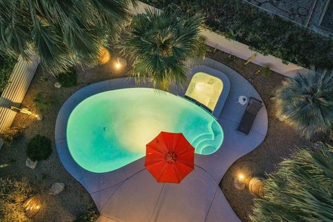 1538 E Verbena Drive, Palm Springs, CA 92262 photo 14