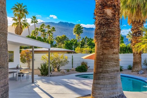 1538 E Verbena Drive, Palm Springs, CA 92262 photo 39