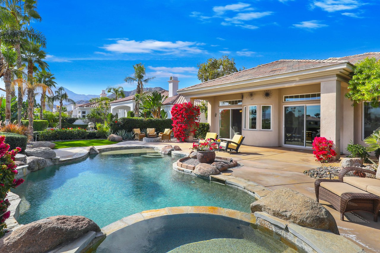 51686 VíA Sorrento, La Quinta, CA 92253