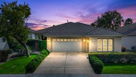 51686 VíA Sorrento, La Quinta, CA 92253 photo 4