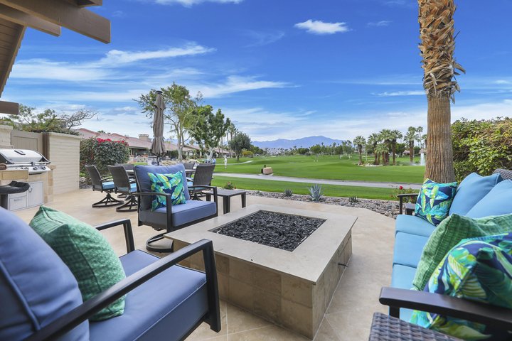 149 Blue River Drive, Palm Desert, CA 92211