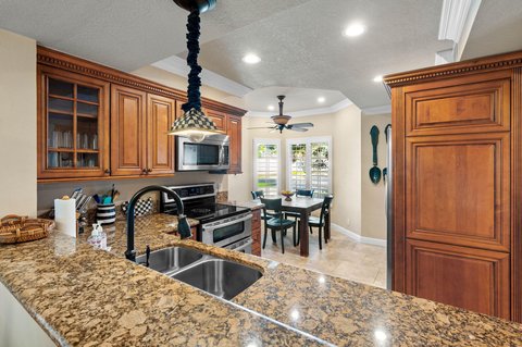 790 Montana Vista Drive, Palm Desert, CA 92211 photo 13