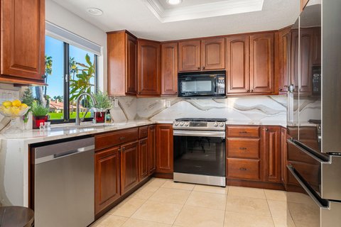 201 Camino Arroyo N, Palm Desert, CA 92260 photo 17